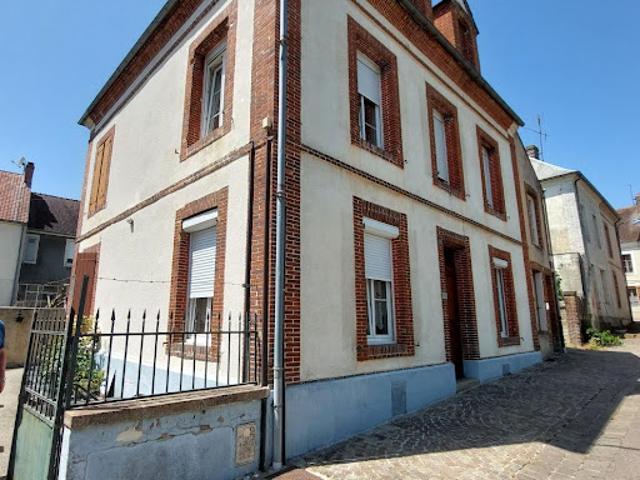 Vente Maison 5 pièces 150 m2 Tourouvre au Perche