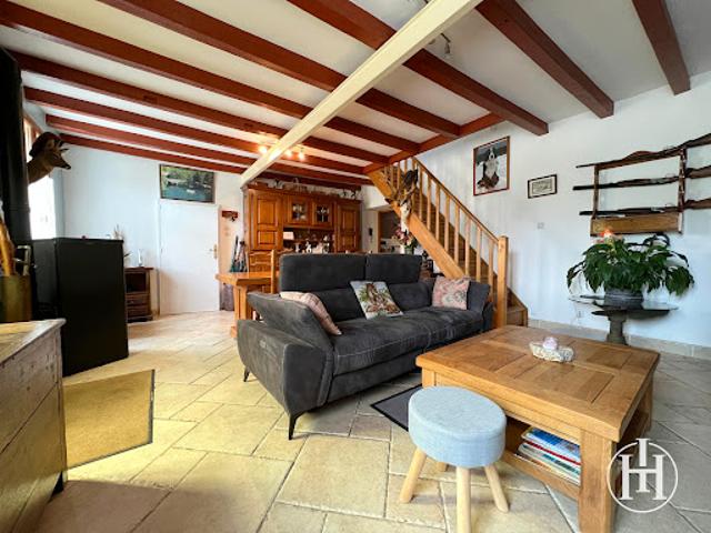 Vente Maison 5 pièces 152 m2 Charenton du Cher