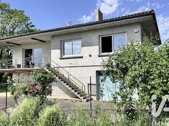 Vente Maison 5 pièces 153 m2 Saint germain de la riviere