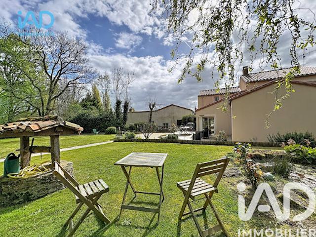 Vente Maison 5 pièces 164 m2 Saint Fulgent