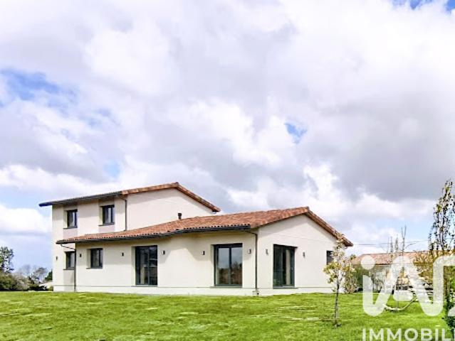Vente Maison 5 pièces 164 m2 Tarabel