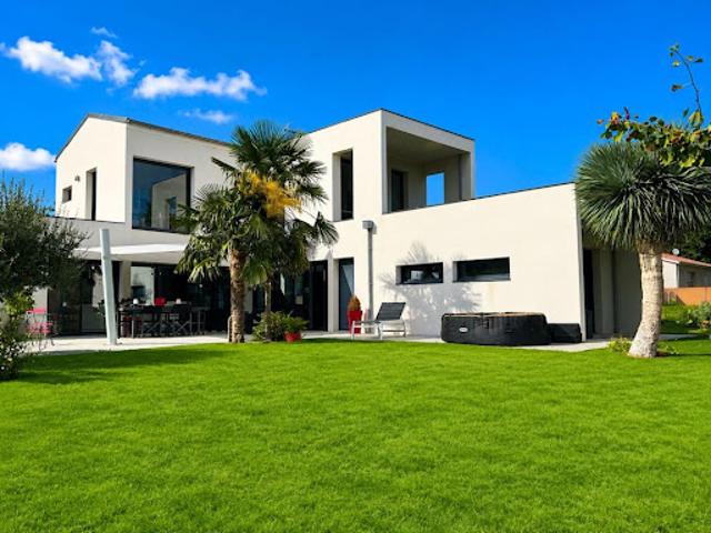 Vente Maison 5 pièces 164 m2 Varzay