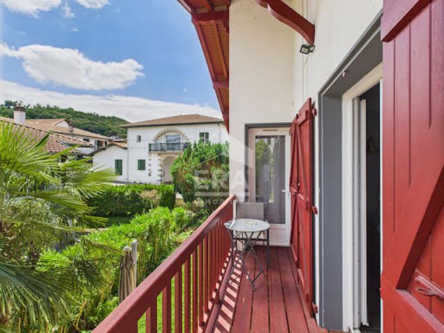 Vente Maison 5 pièces 164.2 m2 Hasparren