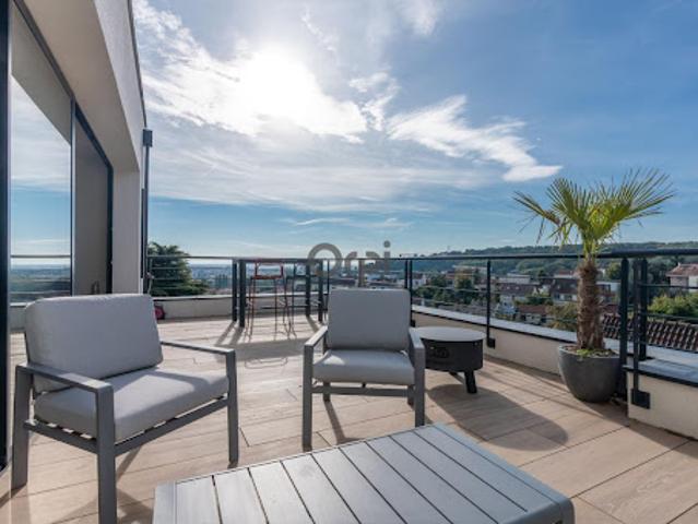 Vente Maison 5 pièces 165.77 m2 Le Plessis Robinson