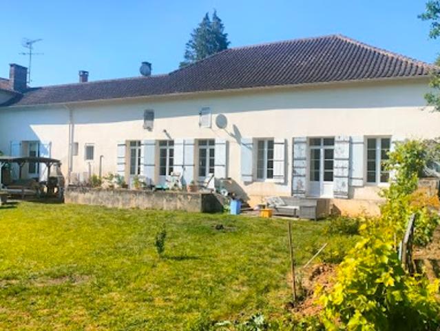 Vente Maison 5 pièces 165 m2 Saint Martin le Pin