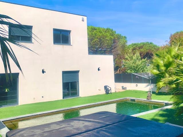 Vente Maison 5 pièces 165 m2 Saint aygulf