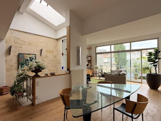 Vente Maison 5 pièces 166 m2 Bordeaux