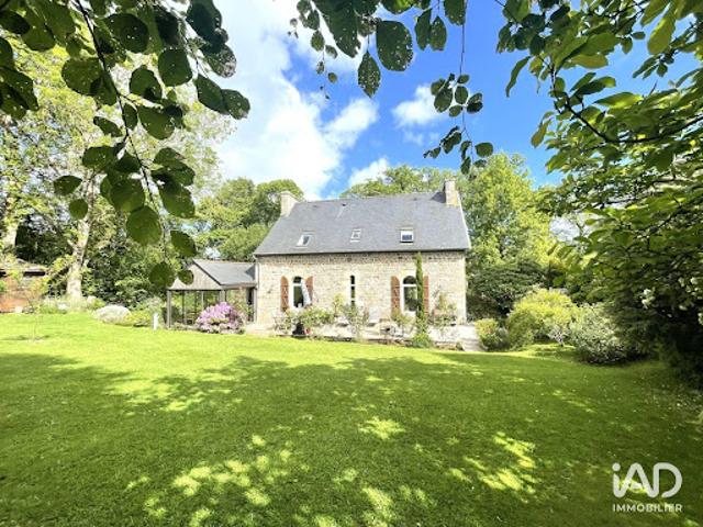 Vente Maison 5 pièces 166 m2 Ploubezre