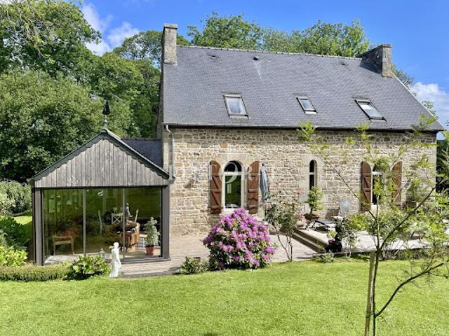 Vente Maison 5 pièces 166 m2 Ploubezre