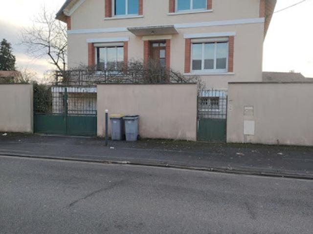 Vente Maison 5 pièces 167 m2 Chatellerault