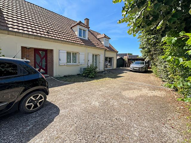 Vente Maison 5 pièces 167 m2 Fontenay le Vicomte