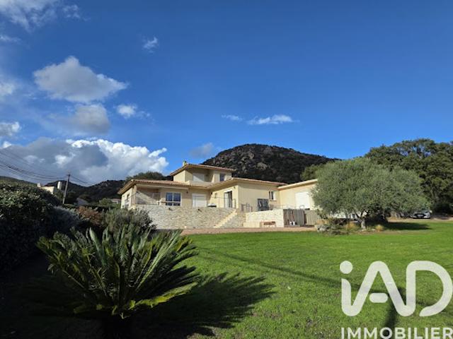 Vente Maison 5 pièces 168 m2 Sainte lucie de porto vecchio