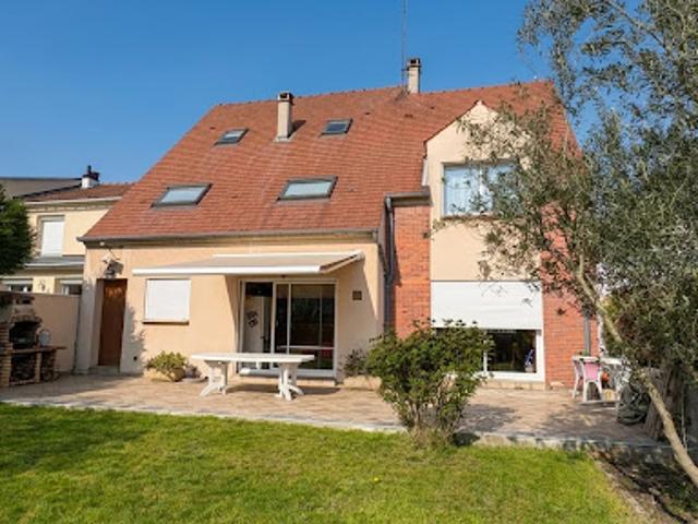 Vente Maison 5 pièces 168.58 m2 Villemomble