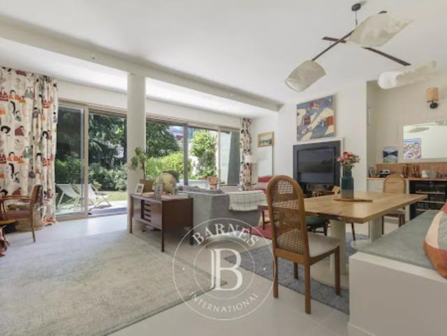Vente Maison 5 pièces 168.51 m2 Garches