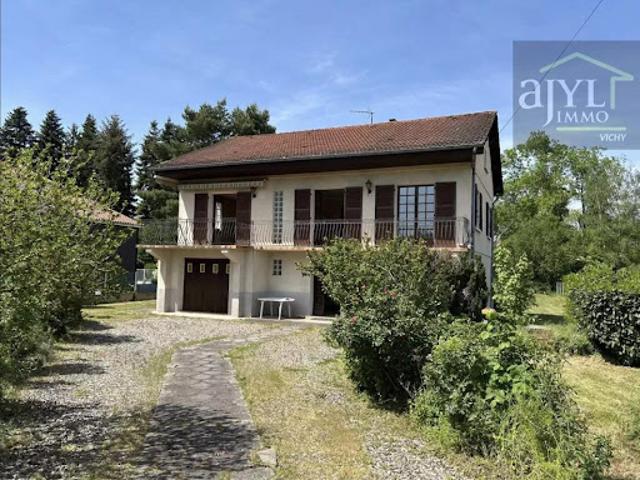 Vente Maison 5 pièces 160 m2 Malauzat