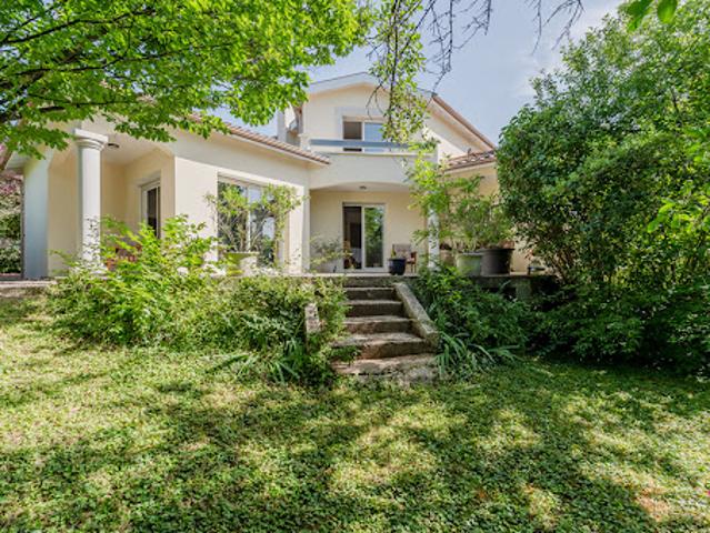 Vente Maison 5 pièces 160 m2 Neyron