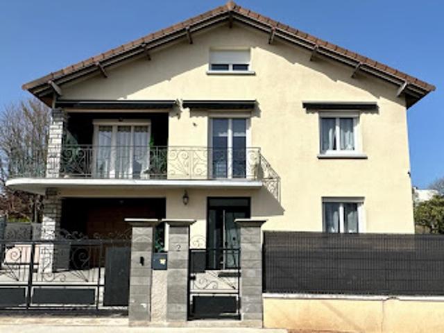 Vente Maison 5 pièces 160 m2 Pont du Château