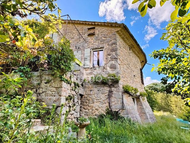 Vente Maison 5 pièces 160 m2 Rémuzat