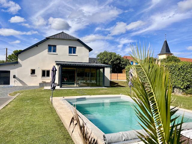 Vente Maison 5 pièces 160 m2 Sabalos