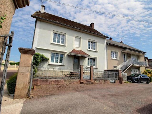 Vente Maison 5 pièces 160 m2 Saint Pierre de Varennes