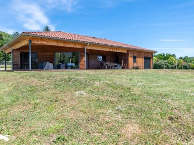 Vente Maison 5 pièces 160 m2 Tour de Faure