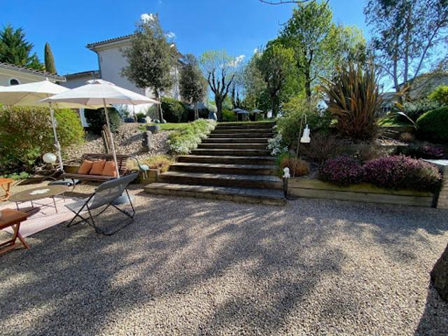 Vente Maison 5 pièces 161 m2 Sainte Foy lès Lyon