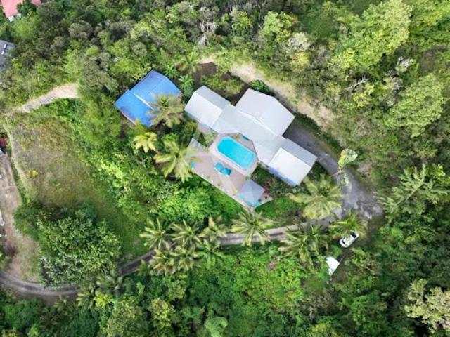 Vente Maison 5 pièces 162 m2 Le gosier