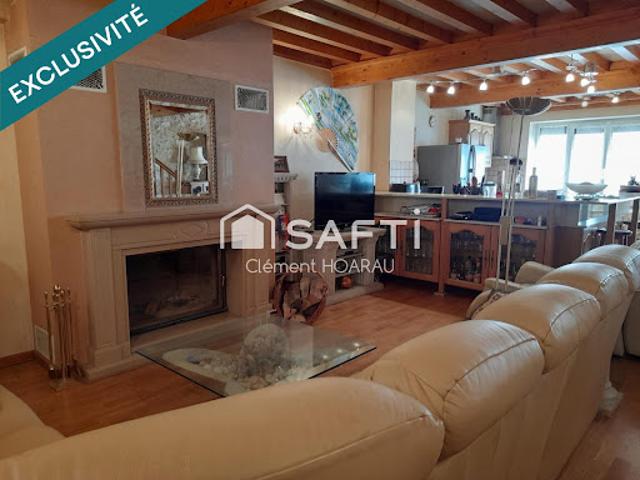 Vente Maison 5 pièces 162 m2 Poncin