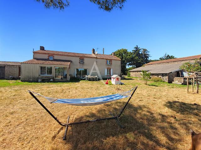 Vente Maison 5 pièces 163 m2 Saint Christophe du Ligneron