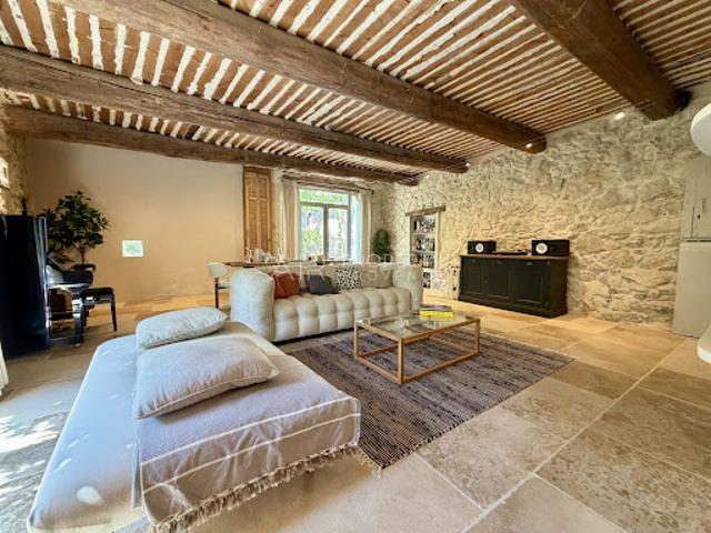 Vente Maison 5 pièces 163.5 m2 Merindol