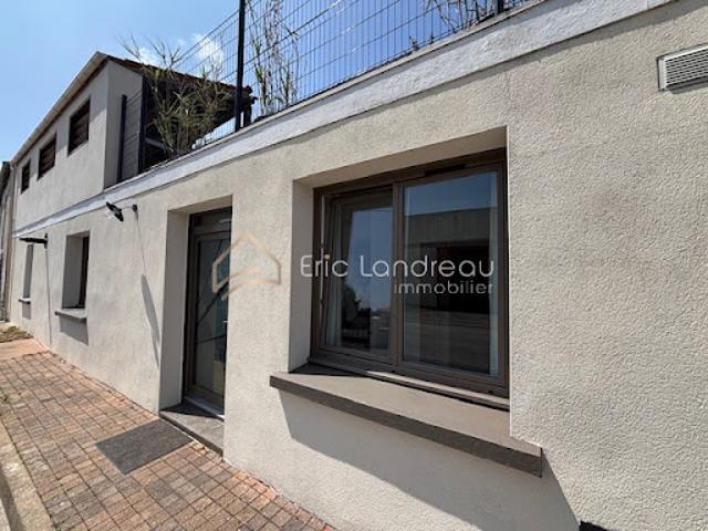 Vente Maison 5 pièces 174 m2 Avrille
