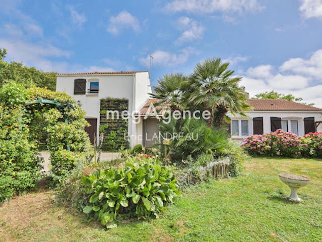 Vente Maison 5 pièces 175 m2 Les Sables d'Olonne