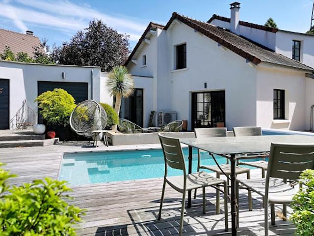 Vente Maison 5 pièces 175 m2 Perigny sur yerres