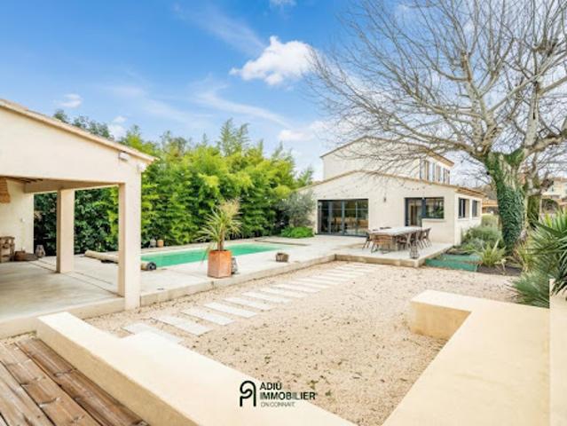 Vente Maison 5 pièces 175.59 m2 Uzès