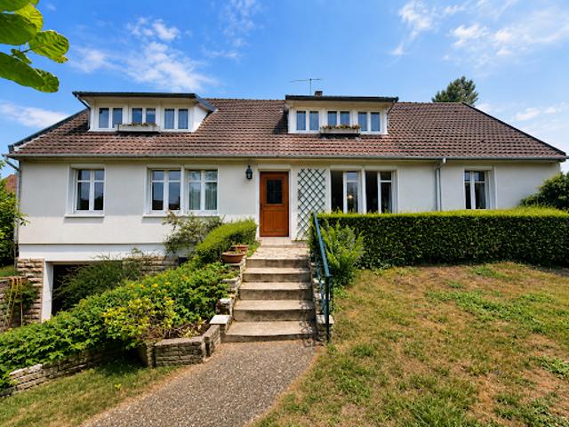 Vente Maison 5 pièces 175.5 m2 Le Mesnil le Roi