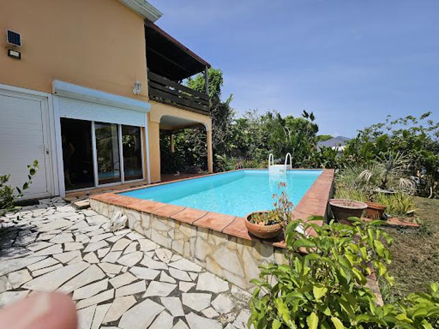 Vente Maison 5 pièces 176 m2 Baie mahault