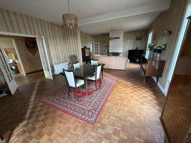 Vente Maison 5 pièces 177 m2 Saint Maur