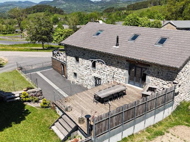 Vente Maison 5 pièces 178 m2 Montusclat
