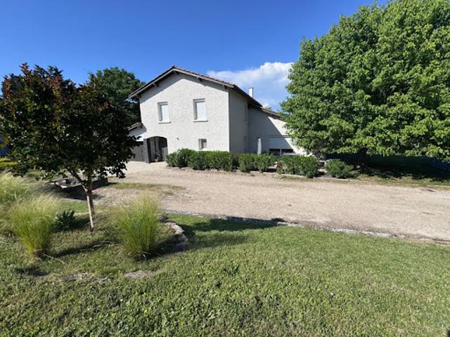 Vente Maison 5 pièces 179 m2 Saint Romain de Jalionas
