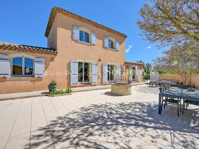 Vente Maison 5 pièces 170 m2 Aix en Provence