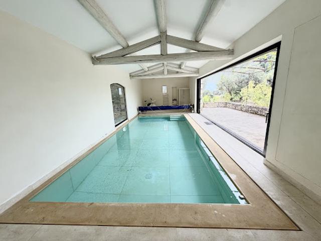 Vente Maison 5 pièces 170 m2 Saint Saturnin lès Apt
