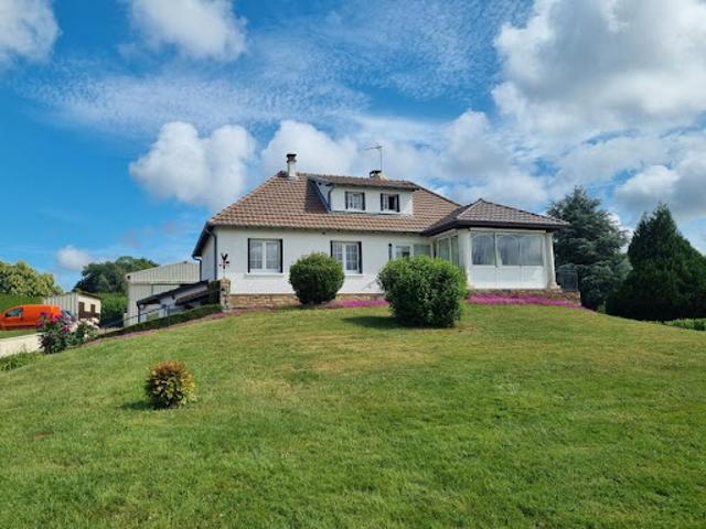 Vente Maison 5 pièces 170 m2 Saint Yrieix la Perche