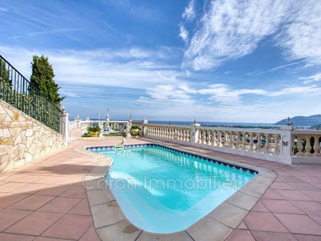 Vente Maison 5 pièces 172 m2 Mandelieu la Napoule