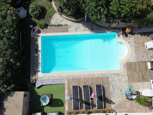Vente Maison 5 pièces 184 m2 Biguglia