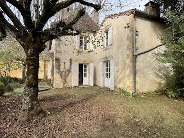 Vente Maison 5 pièces 184 m2 Les Eyzies de Tayac Sireuil