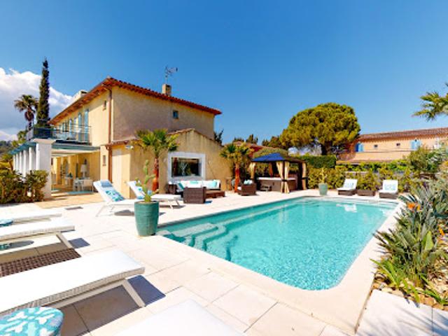 Vente Maison 5 pièces 185 m2 Saint aygulf