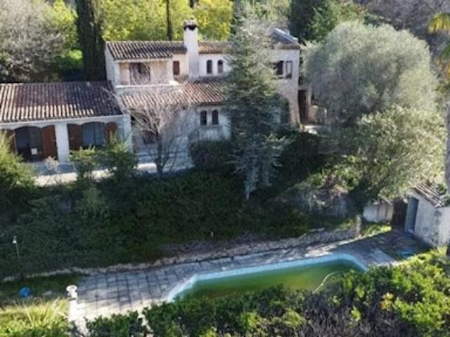 Vente Maison 5 pièces 186 m2 Pégomas