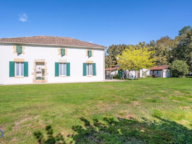 Vente Maison 5 pièces 187 m2 Belin Béliet