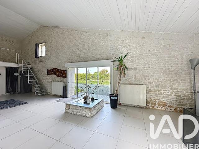 Vente Maison 5 pièces 187 m2 Saint Jean de Liversay