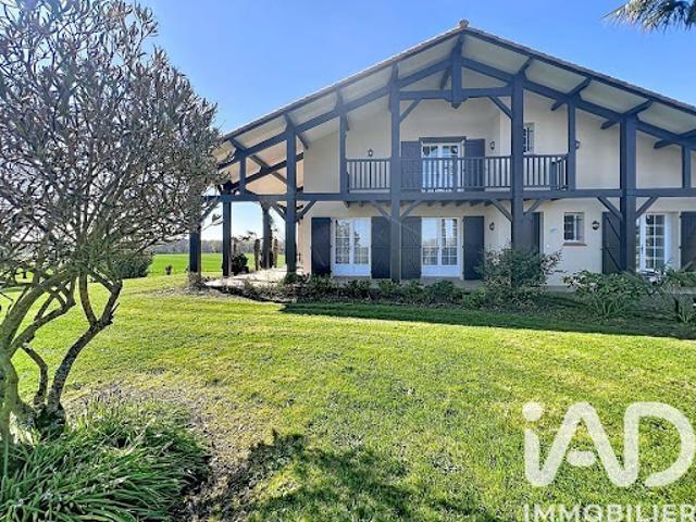 Vente Maison 5 pièces 187 m2 Vergoignan